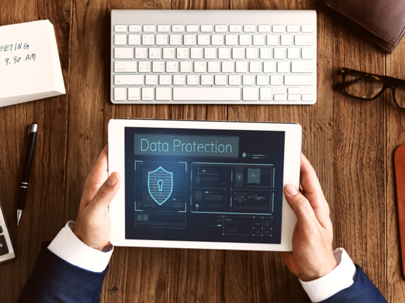 Com protegir la informaci personal dels teus clients i quines normatives cal complir per fer-ho